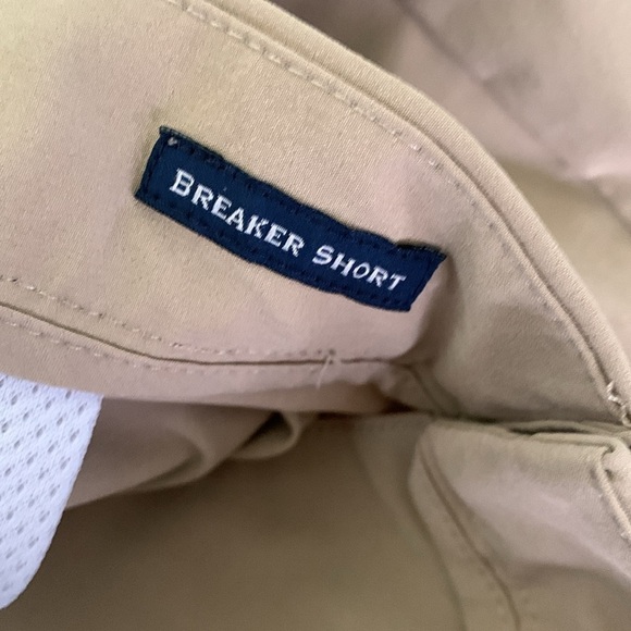 Vineyard Vines Club Performance Mens Khaki Breaker Shorts Size 38‎ - Picture 8 of 9
